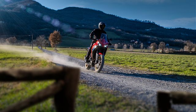 Легендарные итальянские мотоциклы Moto Morini теперь в России mobile_11