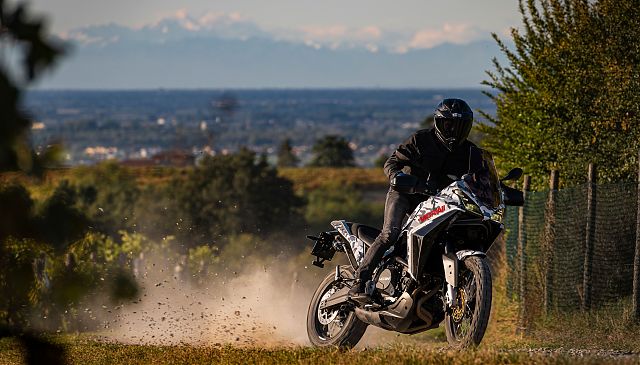 Легендарные итальянские мотоциклы Moto Morini теперь в России mobile_12